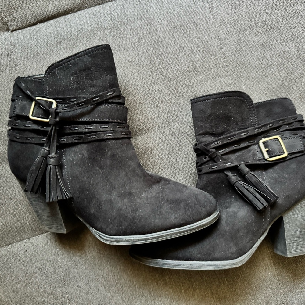 BAMBOO Black Ankle Boots with Buckle and Tassel